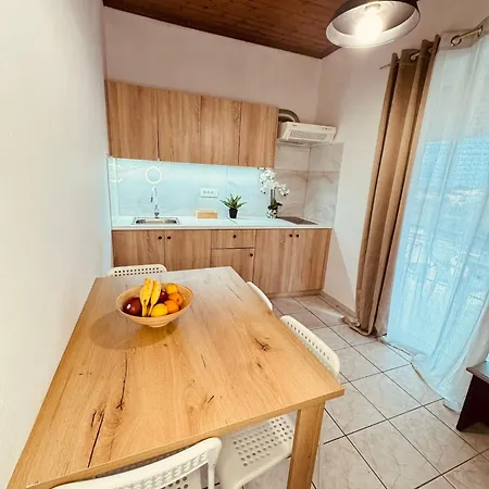 Sarita's & * Laganas