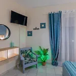 Sarita's & Apartament Laganas