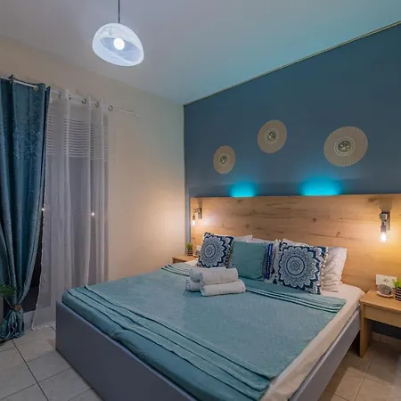 Sarita's & * Laganas